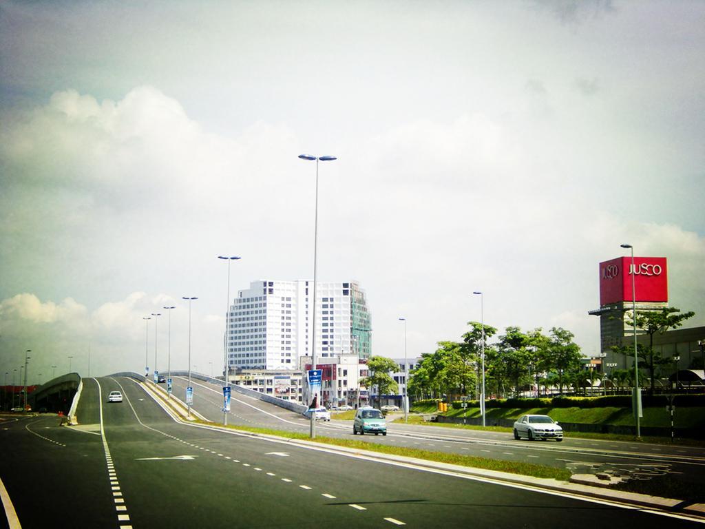 Hotel Time Johor Bahru Exterior photo
